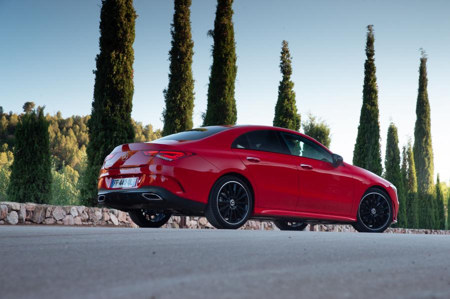  Mercedes-Benz CLA200 AMG Line (C118) 2019 года  (WW) (фото 11 из 42)